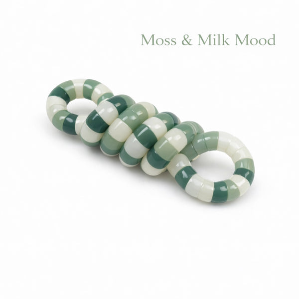 Grounded Mood · Bodhi Seeds  Fidget Bracelet · 108-Bead - Detail