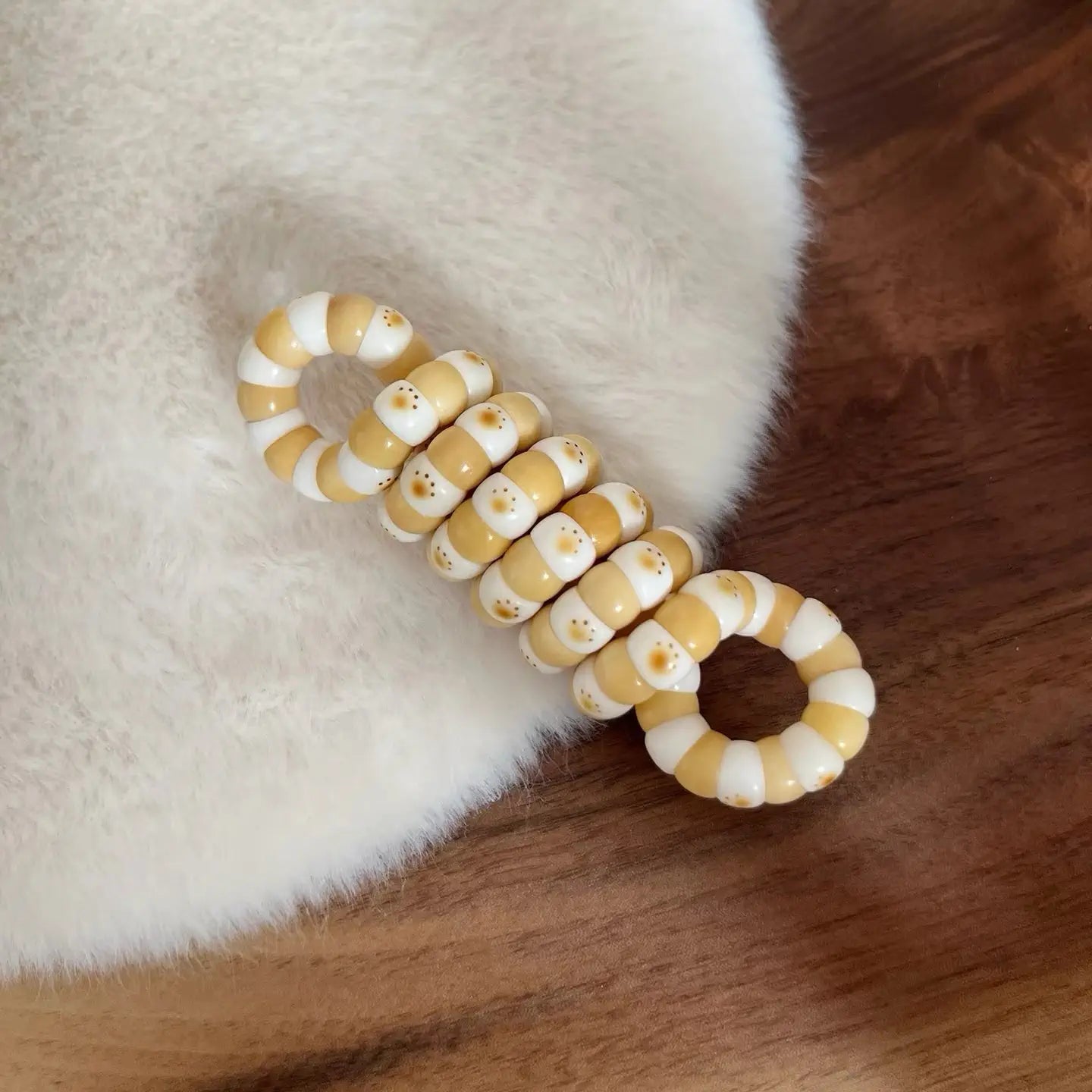 Cat Paw · Bodhi Seeds Fidget Bracelet · 108-Bead